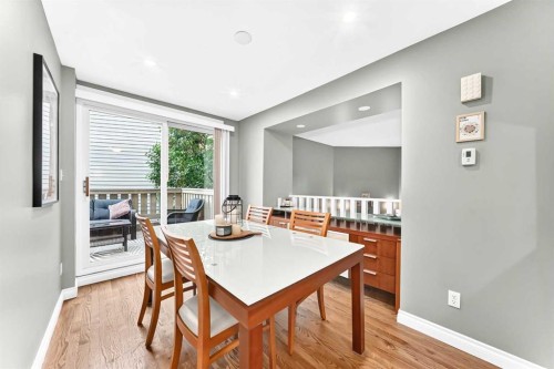 213 Point Mckay Terrace Nw, Calgary, AB - Indoor Photo Showing Dining Room