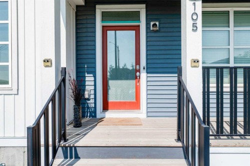 105 Highview Gate Se, Airdrie, AB - Outdoor With Exterior