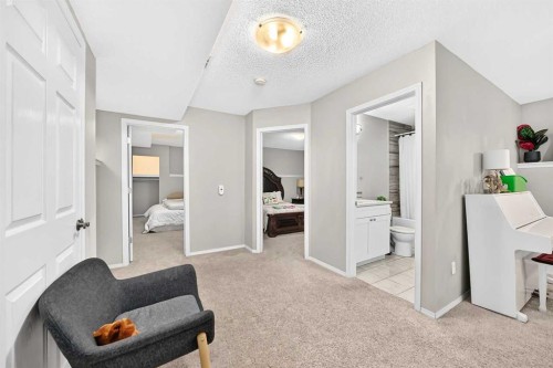 125 Appleburn Close Se, Calgary, AB 