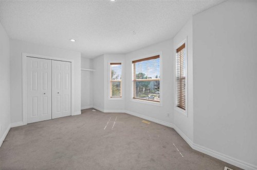 168 Covepark Rise Ne, Calgary, AB - Indoor Photo Showing Other Room