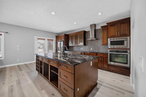 168 Covepark Rise Ne, Calgary, AB - Indoor Photo Showing Kitchen