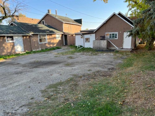 20 Mcrae Street, Okotoks, AB 