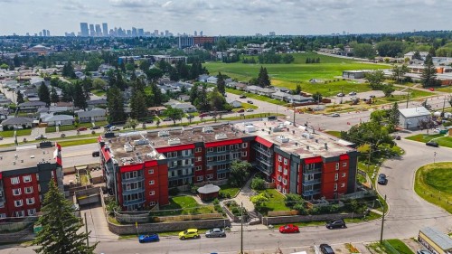 417-333 Garry Crescent Ne, Calgary, AB - Outdoor With View