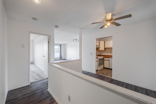 417-333 Garry Crescent Ne, Calgary, AB - Indoor