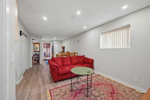 176 Taracove Estate Drive Ne, Calgary, AB - Indoor