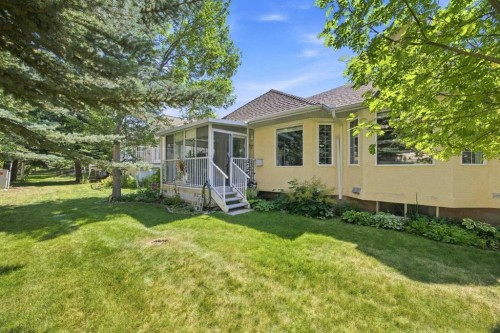 128 Sienna Park Green Sw, Calgary, AB - Outdoor