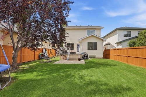135 Douglas Woods Hill Se, Calgary, AB - Outdoor