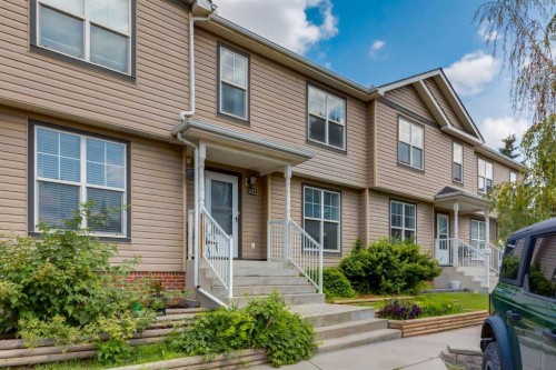 102-1835 10 Avenue Se, Calgary, AB - Outdoor