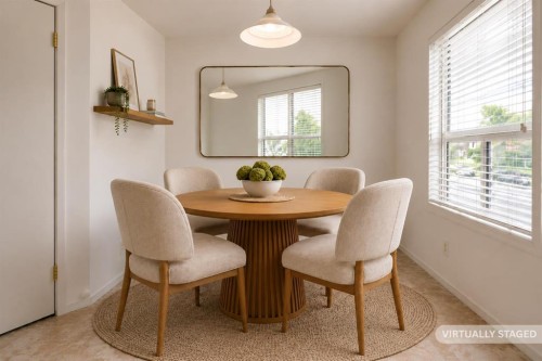 102-1835 10 Avenue Se, Calgary, AB - Indoor Photo Showing Dining Room