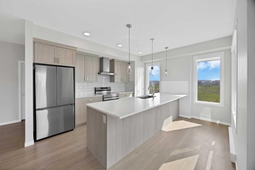 3315-33 Carringham Gate Nw, Calgary, AB - Indoor Photo Showing Kitchen With Stainless Steel Kitchen With Upgraded Kitchen