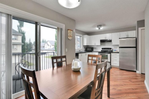 199 Cedarwood Lane Sw, Calgary, AB - Indoor Photo Showing Dining Room