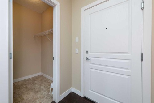 108-22 Panatella Road Nw, Calgary, AB - Indoor Photo Showing Other Room