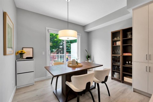 426 Shawnee Square Sw, Calgary, AB - Indoor Photo Showing Dining Room