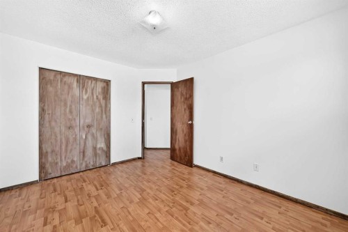 148 Fonda Drive Se, Calgary, AB - Indoor Photo Showing Other Room