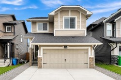 154 Buckskin Way Cochrane, AB T4C 2R7