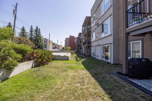 118-3600 15A Street Sw, Calgary, AB - Outdoor
