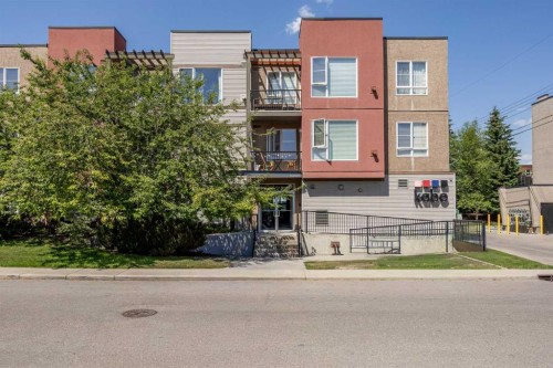 118-3600 15A Street Sw, Calgary, AB - Outdoor