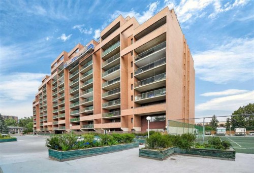 803-5204 Dalton Drive Nw, Calgary, AB - Outdoor With Balcony With Facade