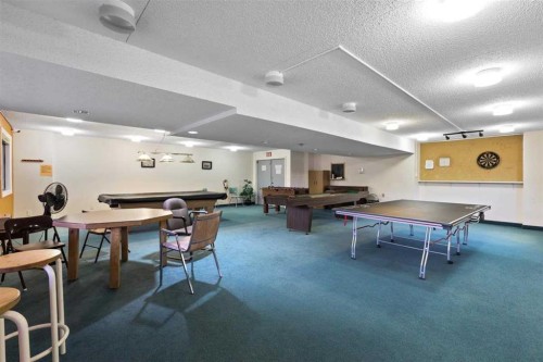 803-5204 Dalton Drive Nw, Calgary, AB - Indoor Photo Showing Other Room