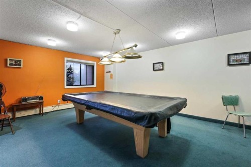 803-5204 Dalton Drive Nw, Calgary, AB - Indoor Photo Showing Other Room