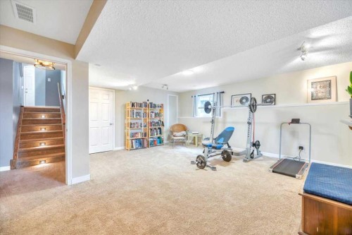 156 Aspen Creek Crescent, Strathmore, AB - Indoor Photo Showing Gym Room