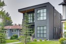 4407 17 Street Sw, Calgary, AB  - Outdoor 