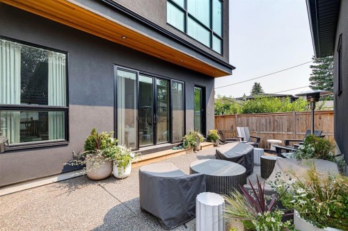 4407 17 Street Sw, Calgary, AB - Outdoor With Deck Patio Veranda With Exterior