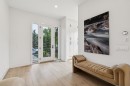 4407 17 Street Sw, Calgary, AB  - Indoor 