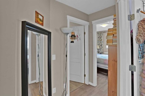 31 Walden Manor Se, Calgary, AB - Indoor Photo Showing Other Room