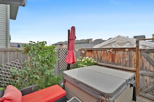 31 Walden Manor Se, Calgary, AB - Outdoor