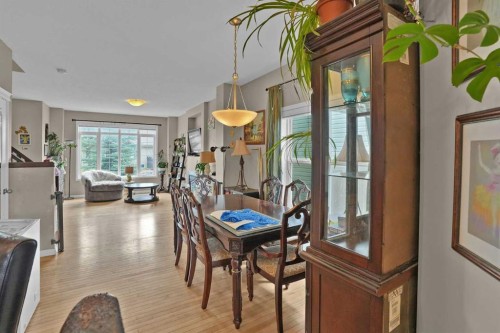 31 Walden Manor Se, Calgary, AB - Indoor Photo Showing Other Room