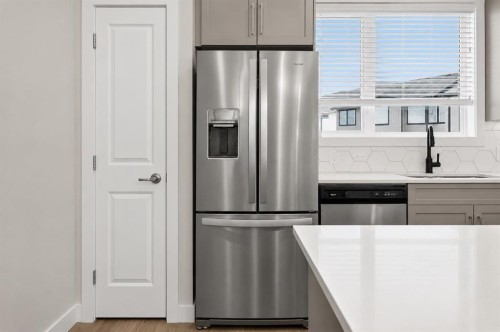 20 Evanscrest Park Nw, Calgary, AB - Indoor Photo Showing Kitchen