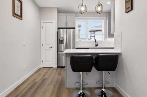 20 Evanscrest Park Nw, Calgary, AB - Indoor Photo Showing Other Room
