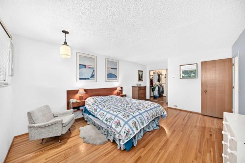 2 Varsplain Place Nw, Calgary, AB 