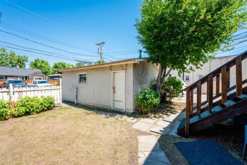 254 23 Avenue Ne, Calgary, AB - Outdoor