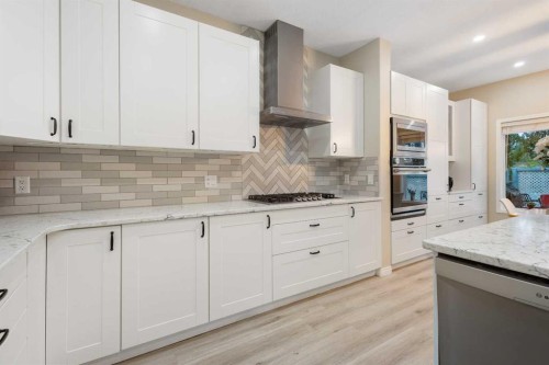 92 Cranleigh Close Se, Calgary, AB 