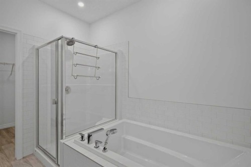 358 Marina Cove Se, Calgary, AB - Indoor Photo Showing Bathroom