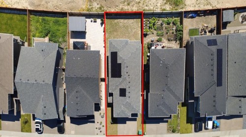 423 Legacy Circle Se, Calgary, AB - Outdoor