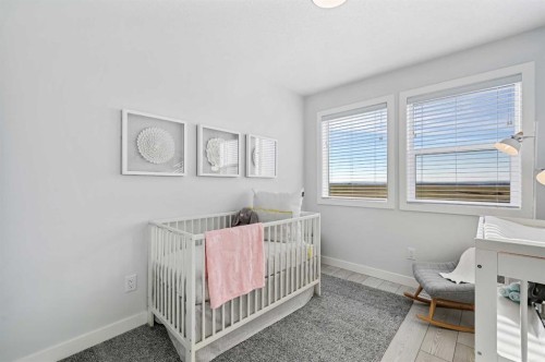 9941 Huxbury Drive Ne, Calgary, AB - Indoor Photo Showing Bedroom