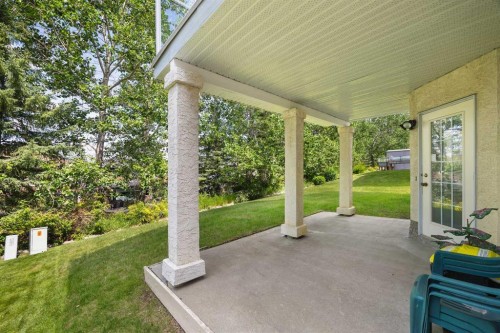 207 Hamptons Drive Nw, Calgary, AB - Outdoor With Deck Patio Veranda