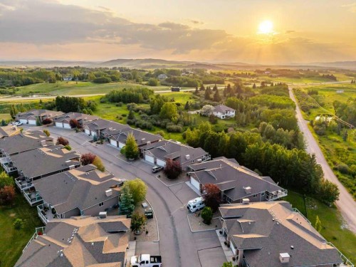 61 River Heights View, Cochrane, AB - Outdoor With View