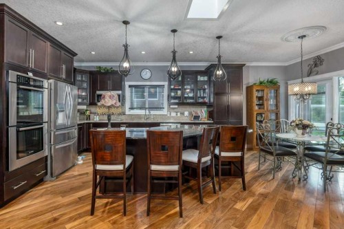 61 River Heights View, Cochrane, AB - Indoor