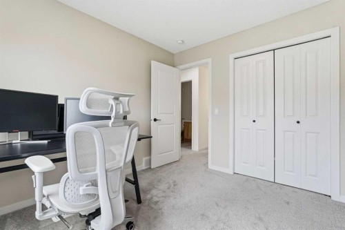 129 Treeline Avenue Sw, Calgary, AB - Indoor Photo Showing Other Room