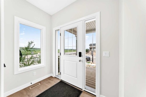 186 Lanark Gate Se, Airdrie, AB - Indoor Photo Showing Other Room