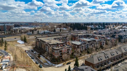 302-59 22 Avenue Sw, Calgary, AB - Outdoor With View