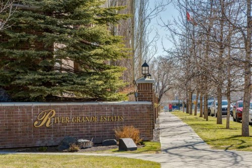 302-59 22 Avenue Sw, Calgary, AB - Outdoor