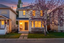 176 Chaparral Ridge Circle SE Calgary, AB T2X 3M6