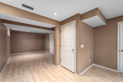 176 Chaparral Ridge Circle Se, Calgary, AB - Indoor Photo Showing Other Room