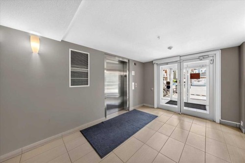 4203-302 Skyview Ranch Drive Ne, Calgary, AB - Indoor Photo Showing Other Room