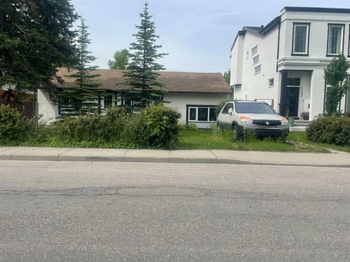 5123 19 Avenue Nw, Calgary, AB - Outdoor